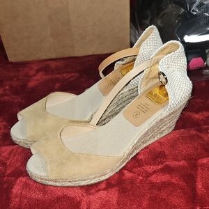 Kanna suede espadrille wedge sandals Made in Spain Size 8
